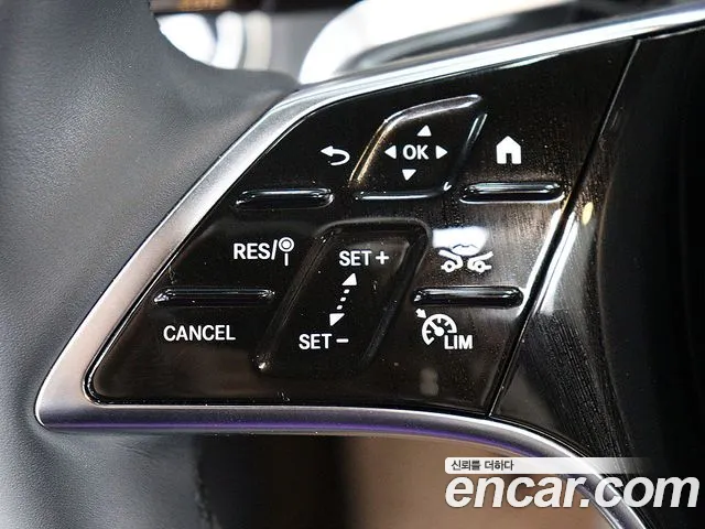 Mercedes-Benz E-Class — Фото автомобиля 10