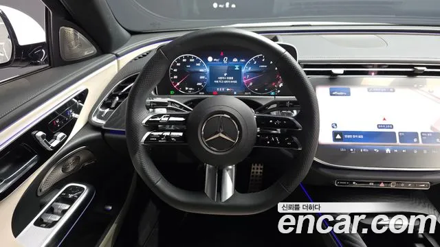 Mercedes-Benz E-Class — Фото автомобиля 13