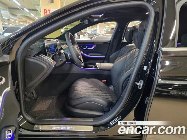 Mercedes-Benz S-Class — Фото автомобиля 19