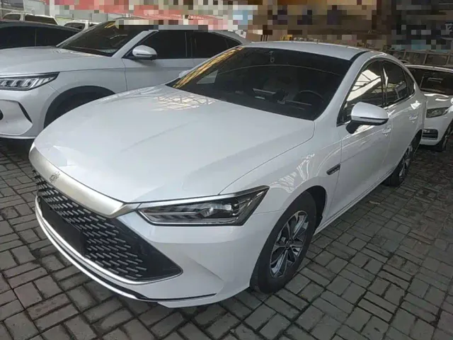 Фотография автомобиля — BYD Qin PLUS