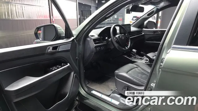 KG_Mobility_Ssangyong Rexton Новый Rexton Sport Дизель 2.2 4WD — Фото автомобиля 10