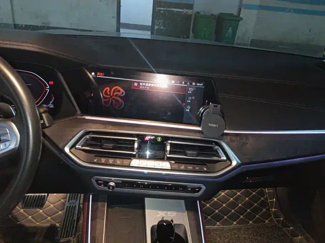 BMW BMW X5 2023 xDrive 30Li M Sport Package — Фото автомобиля 13