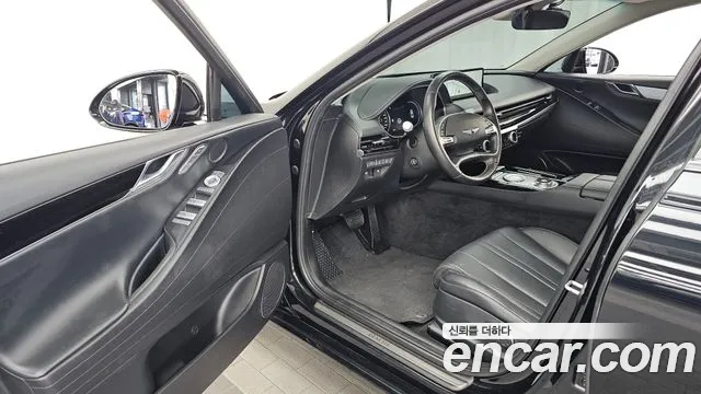 Genesis G80 Бензин 2.5 турбо AWD — Фото автомобиля 10