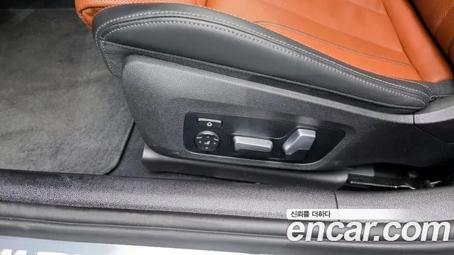 BMW 8-Series — Фото автомобиля 29