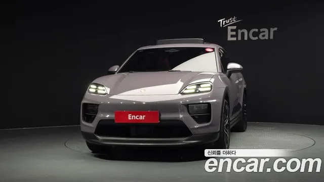 Porsche Macan — Фото автомобиля 3