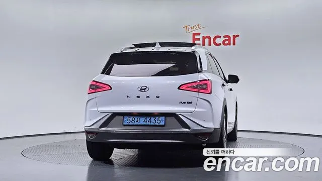 Hyundai Nexo Nexo Premium — Фото автомобиля 4