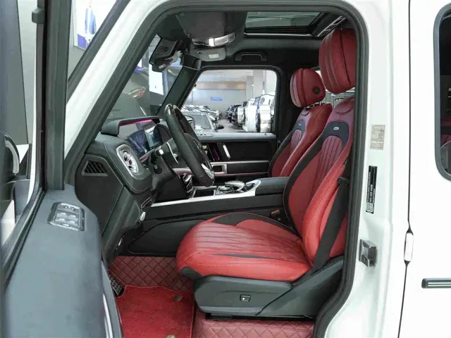 Mercedes-Benz G-Class — Фото автомобиля 11