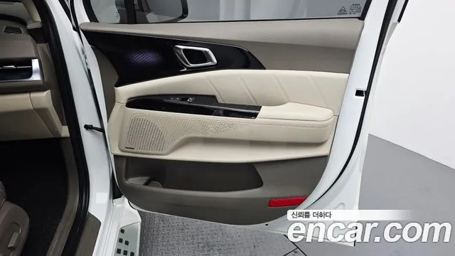 Kia Canival Carnival 4 поколение Бензин 9 мест Hi-Limousine — Фото автомобиля 22