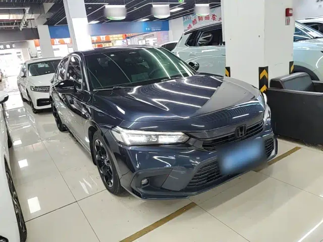 Honda Civic — Фото автомобиля 3