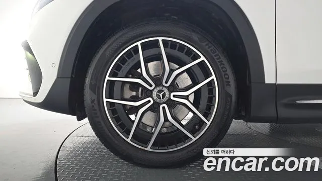 Mercedes-Benz EQB X243 — Фото автомобиля 5