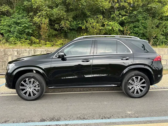 Mercedes-Benz GLE-Class — Фото автомобиля 4