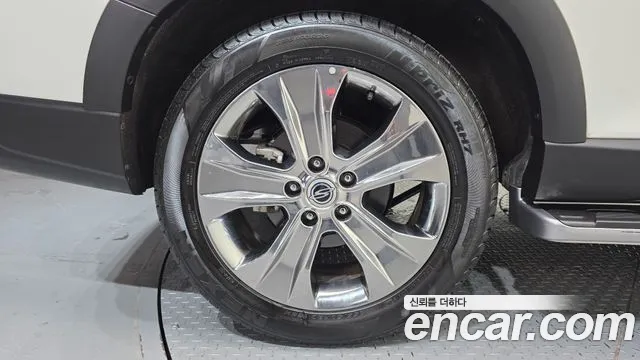KG_Mobility_Ssangyong Rexton All Rexton Дизель 2.2 4WD — Фото автомобиля 5