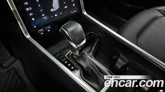 KG_Mobility_Ssangyong Torres Torres Бензин 1.5 2WD — Фото автомобиля 9