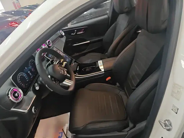 Mercedes-Benz C-Class — Фото автомобиля 14