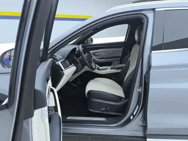 BYD Song PLUS — Фото автомобиля 9