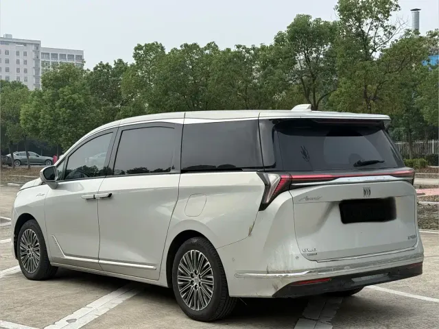 Buick Buick GL8 New Energy 2024 Land Honor Luxury Edition 6-Seater — Фото автомобиля 13