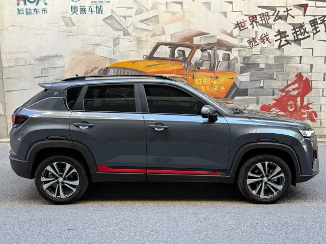 Changan CS35 Plus — Фото автомобиля 7