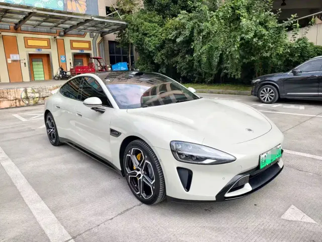 Xiaomi SU7 — Фото автомобиля 3