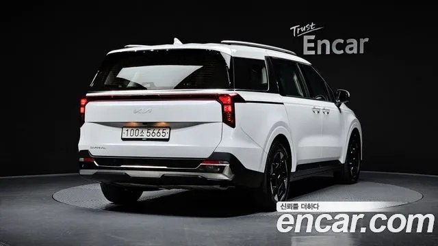 Kia Canival Новый Carnival 4 поколение Дизель 7 мест Noblesse — Фото автомобиля 2
