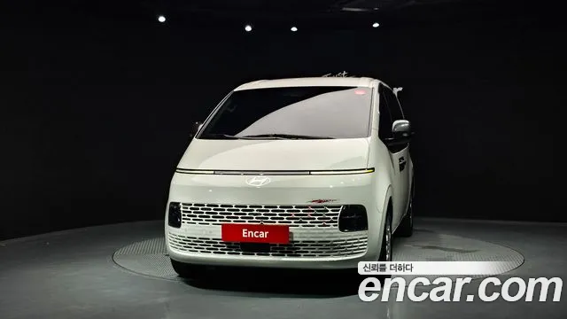 Hyundai Staria Staria L3.5 Карго 3 места — Фото автомобиля 2