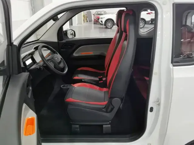 Wuling Hongguang Mini EV — Фото автомобиля 10