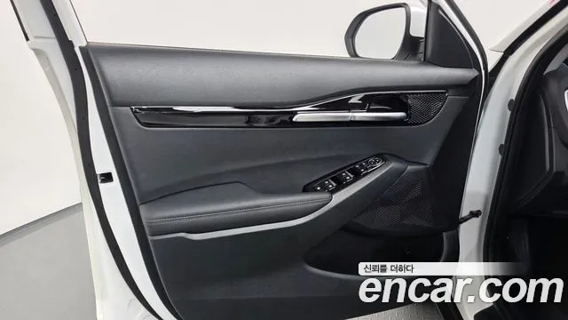 Kia Seltos — Фото автомобиля 13