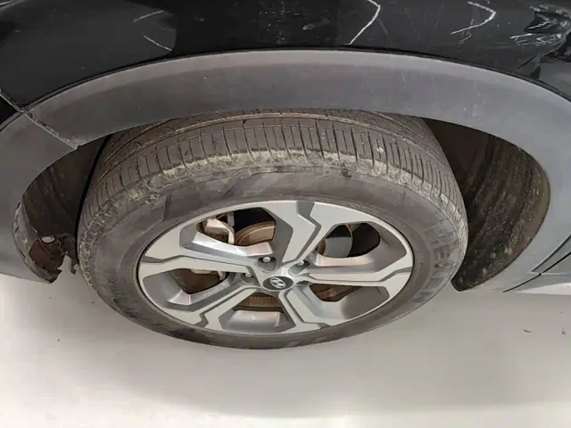 Hyundai Santa Fe — Фото автомобиля 22