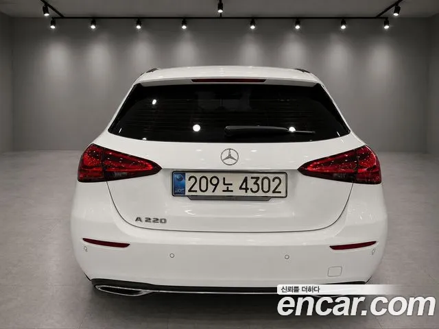 Mercedes-Benz A-Class — Фото автомобиля 4