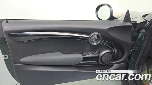Mini Cooper Cooper Resolute Edition — Фото автомобиля 24