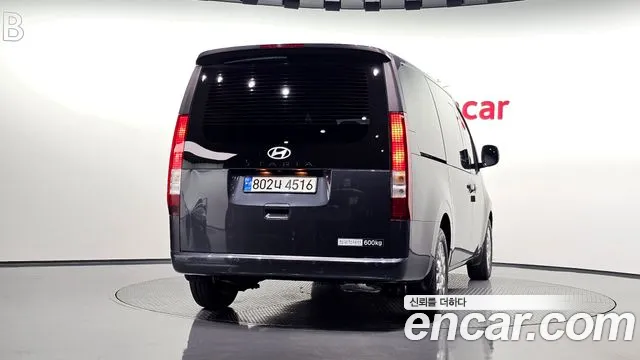 Hyundai Staria — Фото автомобиля 4