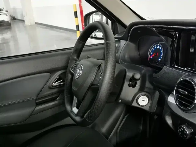 Dongfeng Ruiqi — Фото автомобиля 22