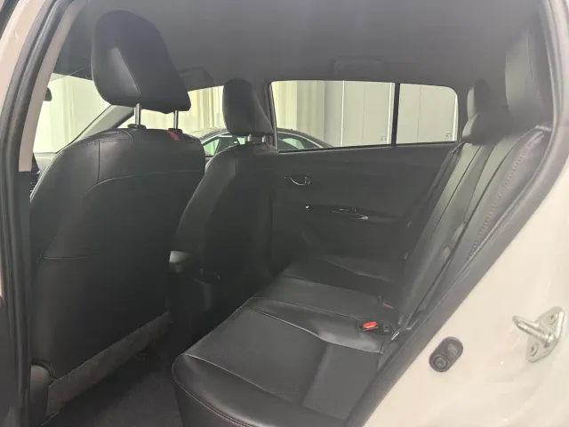 Toyota YARiS L Zhi Xuan — Фото автомобиля 13
