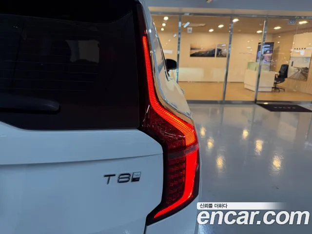 Volvo XC90 — Фото автомобиля 19