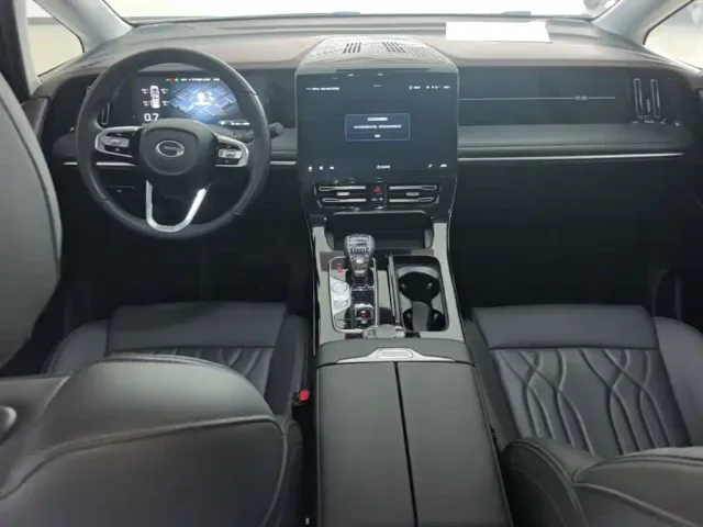 GAC Trumpchi M8 — Фото автомобиля 9