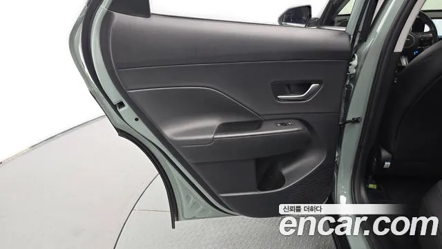 Hyundai Kona SX2 — Фото автомобиля 13