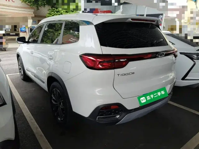 Chery Tiggo 8 — Фото автомобиля 4