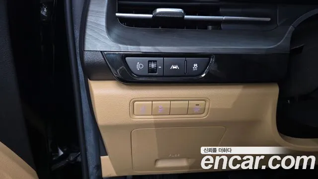 Kia Canival Carnival 4 поколение 9 мест Prestige — Фото автомобиля 27
