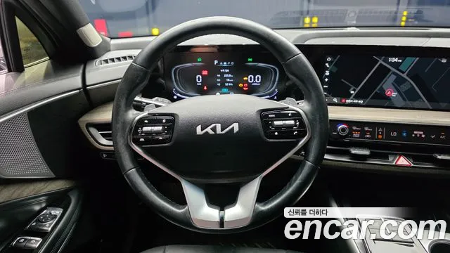 Kia K8 — Фото автомобиля 13