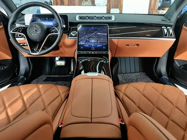 Mercedes-Benz Maybach S-Class — Фото автомобиля 13