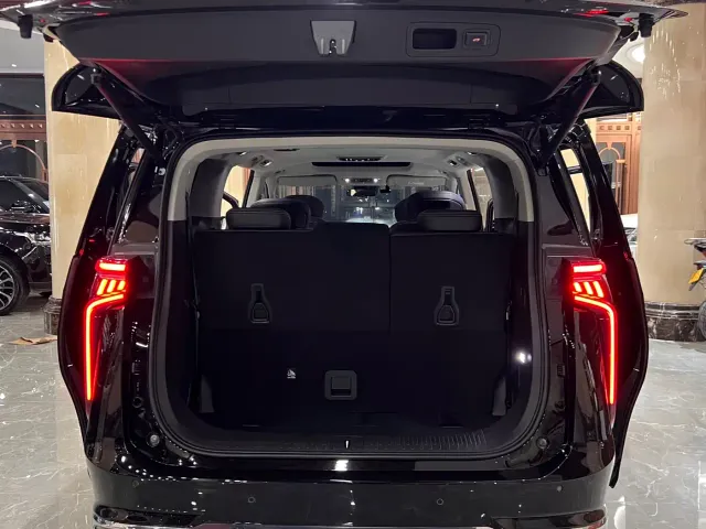 Maxus G90 — Фото автомобиля 17