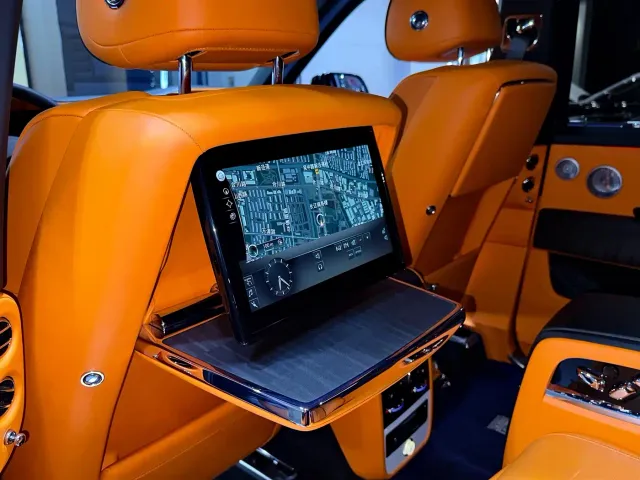 Rolls-Royce Cullinan — Фото автомобиля 25