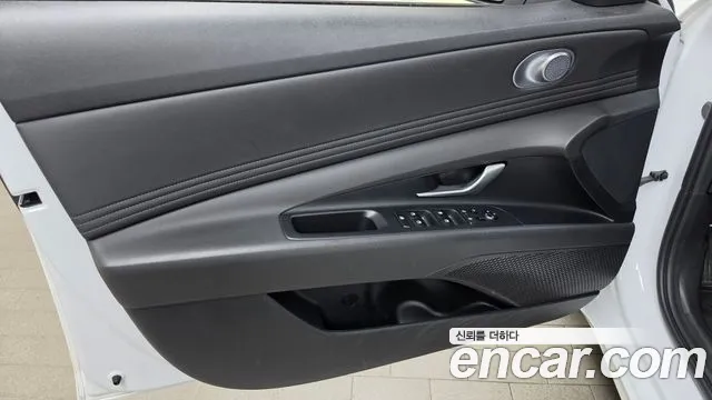Hyundai Avante — Фото автомобиля 13