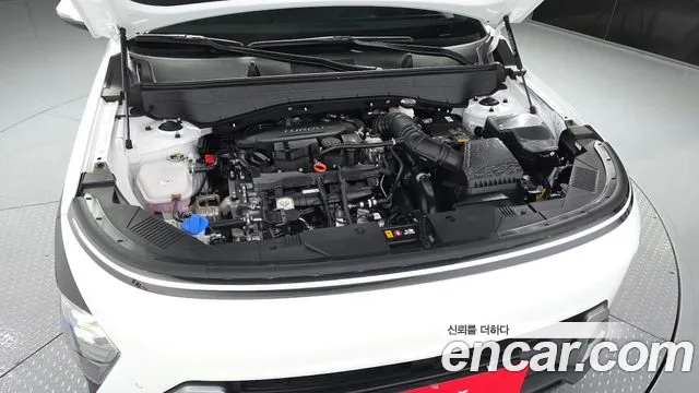 Hyundai Kona Kona (SX2) Бензин 1.6 турбо 2WD — Фото автомобиля 6