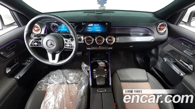Mercedes-Benz EQB X243 — Фото автомобиля 10