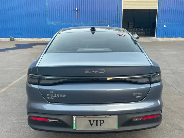 BYD Seal 05 DM-i — Фото автомобиля 4