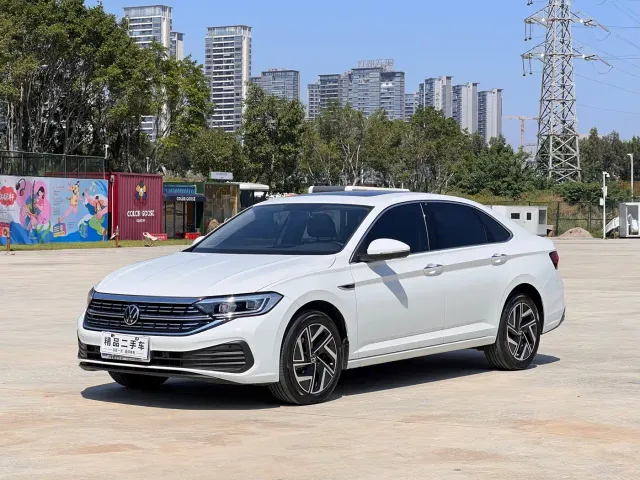 Фотография автомобиля — Volkswagen Sagitar