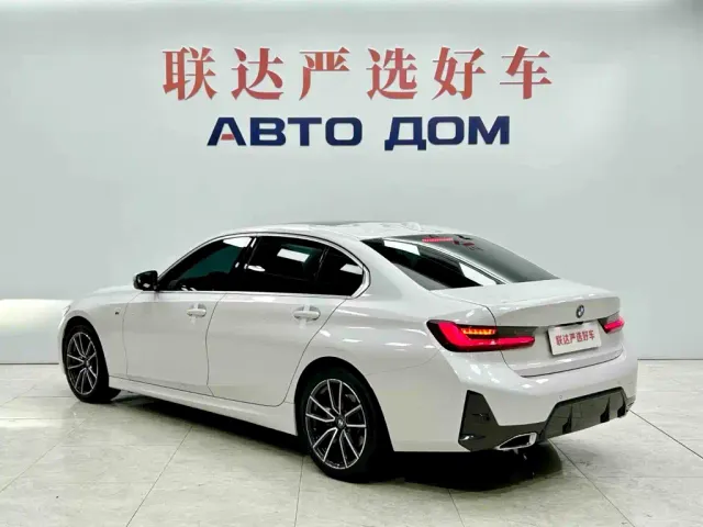 BMW 3 Series — Фото автомобиля 4