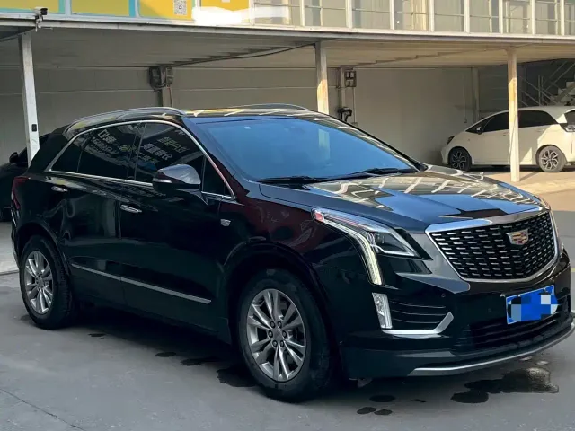 Cadillac XT5 — Фото автомобиля 3