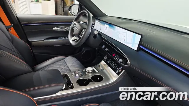 Genesis GV70 2.5T Бензин AWD — Фото автомобиля 19