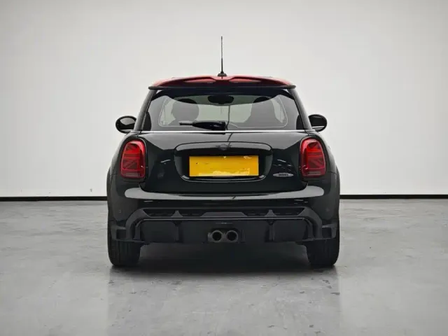 MINI John Cooper Works — Фото автомобиля 6